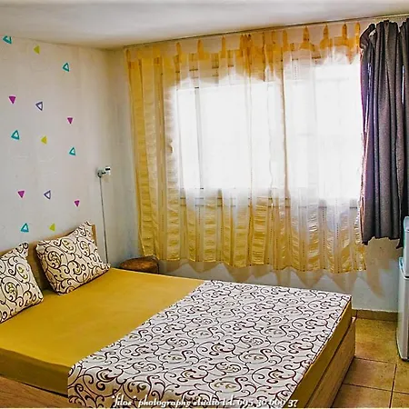 Happy Travellers Renovated Appartement