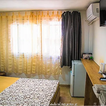 Happy Travellers Renovated * Thessaloniki